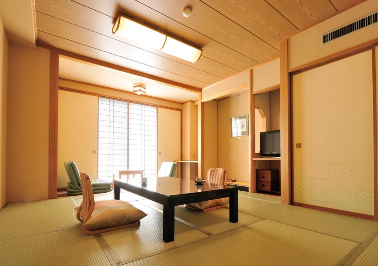 Uematsuya Hotel Ueda Exterior foto